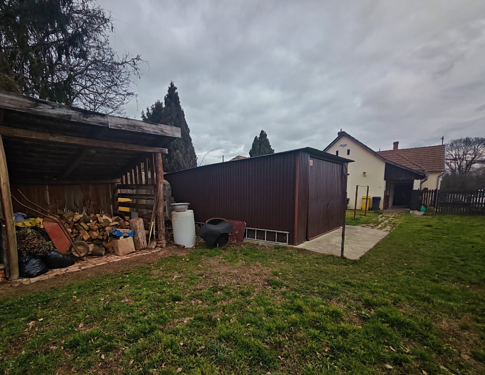 Spacious detached house in a quiet, green residential area – Somogyszentpál, photo 5 of 19