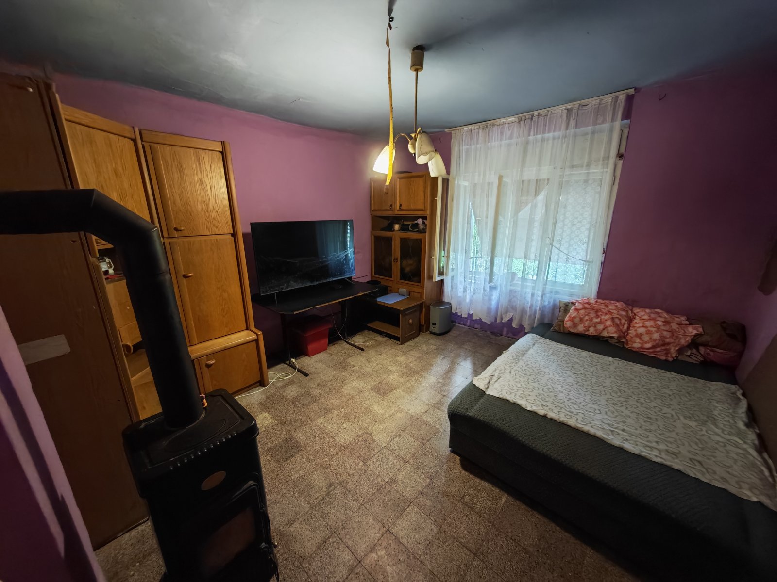 House in need of renovation in a quiet, harmonious setting – Igal, photo 4 of 11