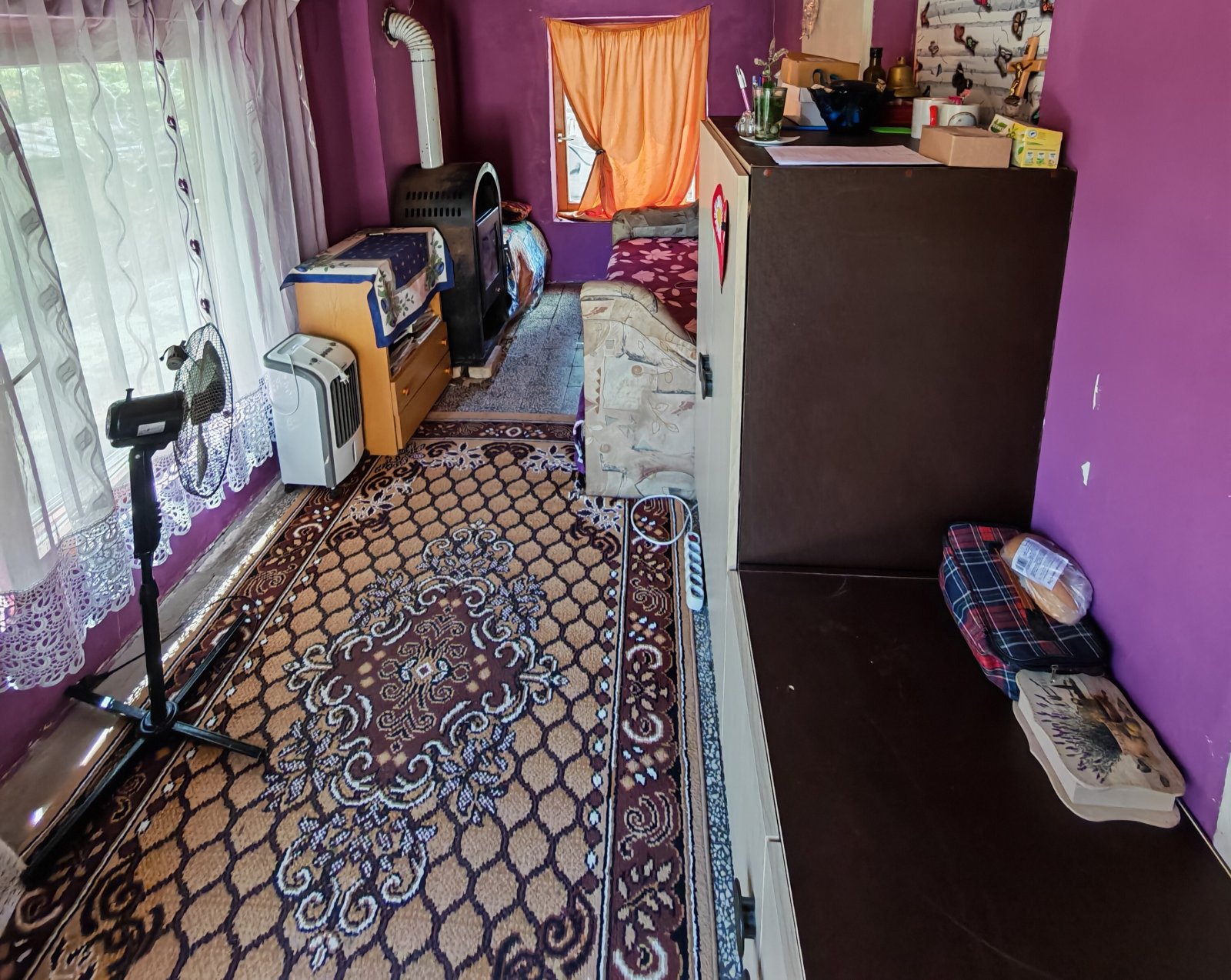 House in need of renovation in a quiet, harmonious setting – Igal, photo 6 of 11