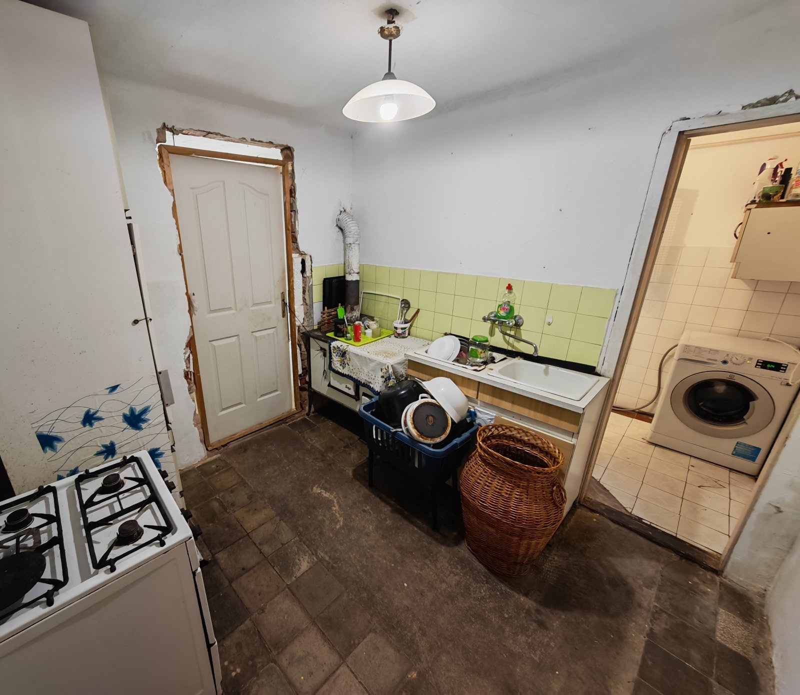 House in need of renovation in a quiet, harmonious setting – Igal, photo 8 of 11