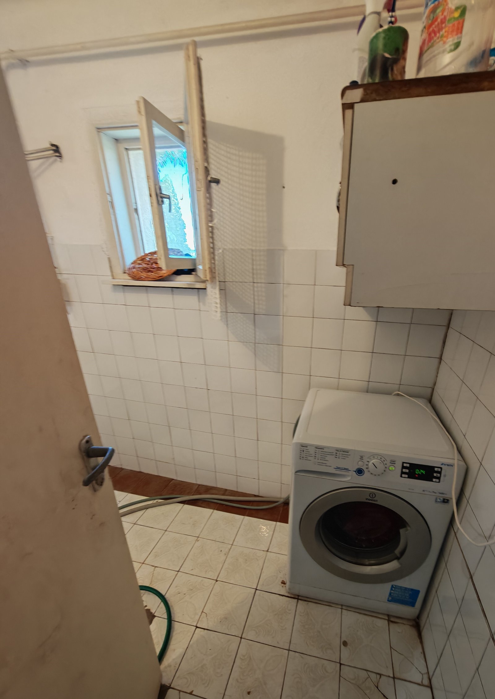 House in need of renovation in a quiet, harmonious setting – Igal, photo 10 of 11