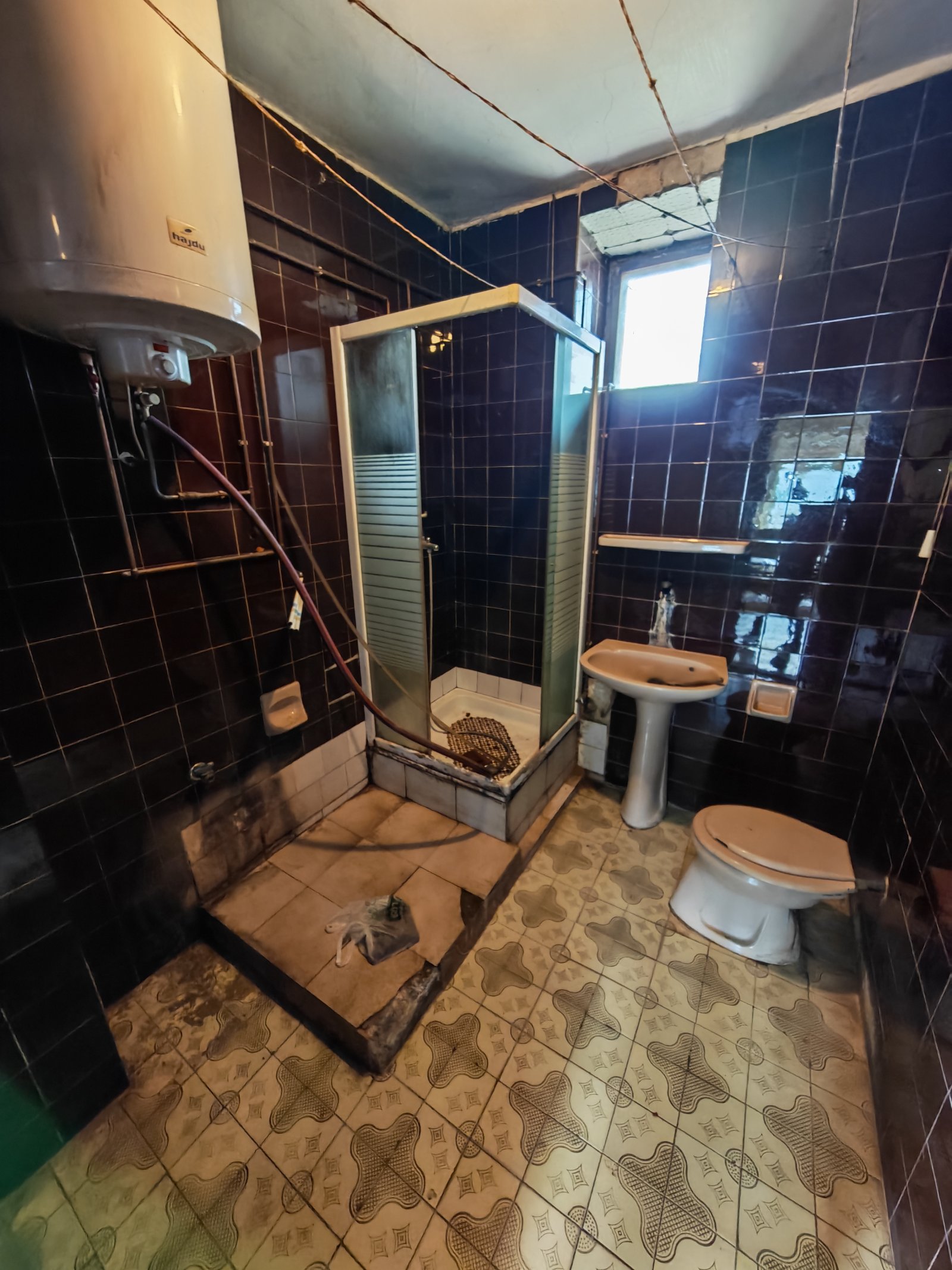 (BBA) Renovierungsbedürftiges  Haus in ruhiger, harmonischer Umgebung – Hács, Bild 8 von 11