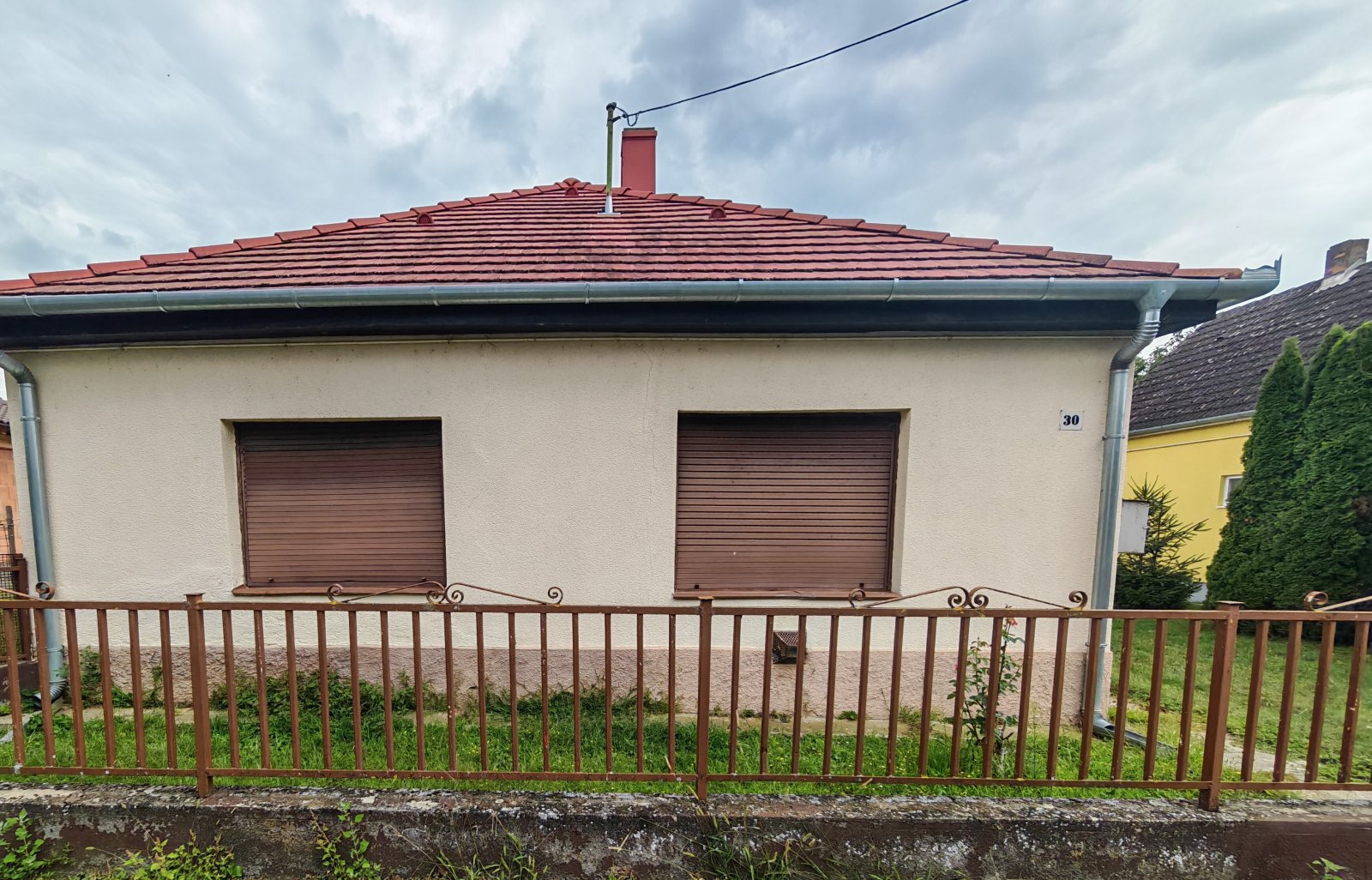 Huis dat renovatie behoeft, gelegen in een rustige en harmonieuze omgeving. – bei Marcali,Boronka, foto 2 van 10