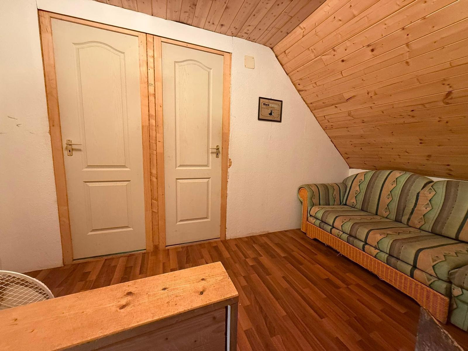 (BBA) Großes Anwesen mit 4 Häusern und Nebengebäuden auch für Pferdehaltung geeignet – Varda, photo 20 of 87