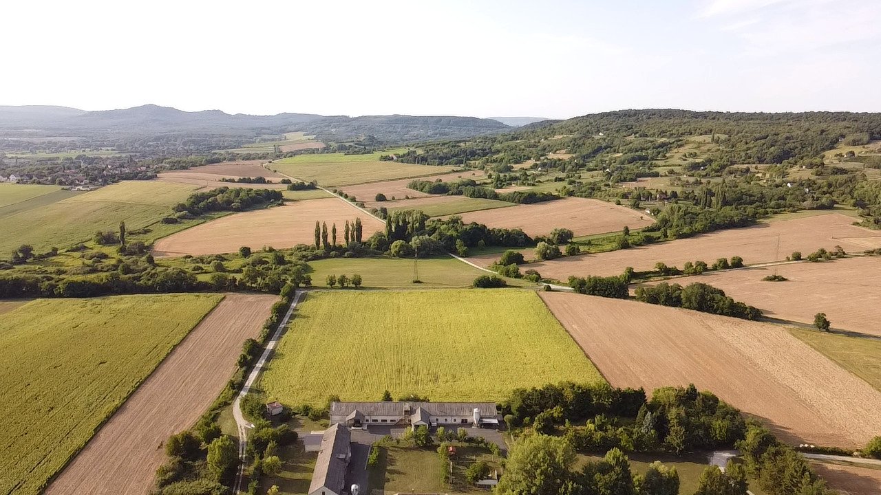 Landbouwgrond geschikt voor diverse doeleinden – Vállus, foto 34 van 38