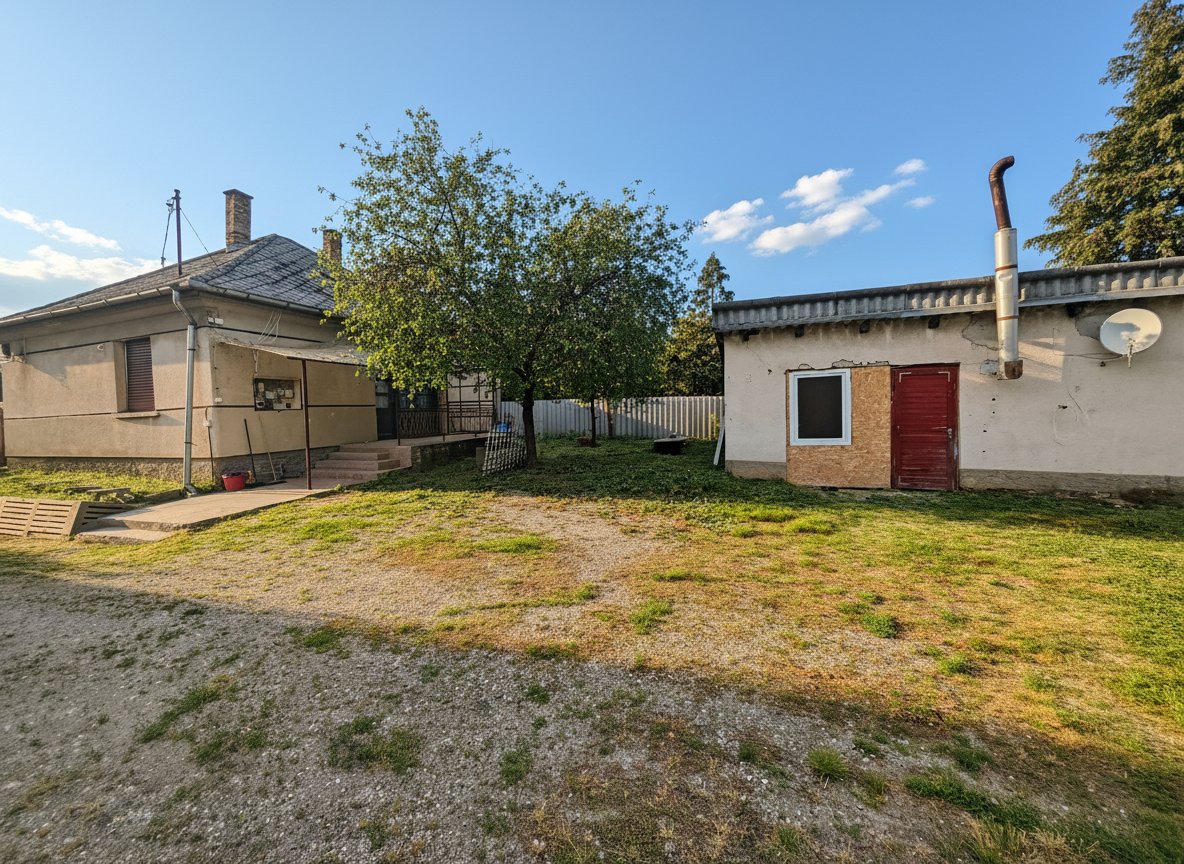 (BCA) Sanierungsbedürftiges  Haus in ruhiger Umgebung – Marcali, Bild 3 von 11