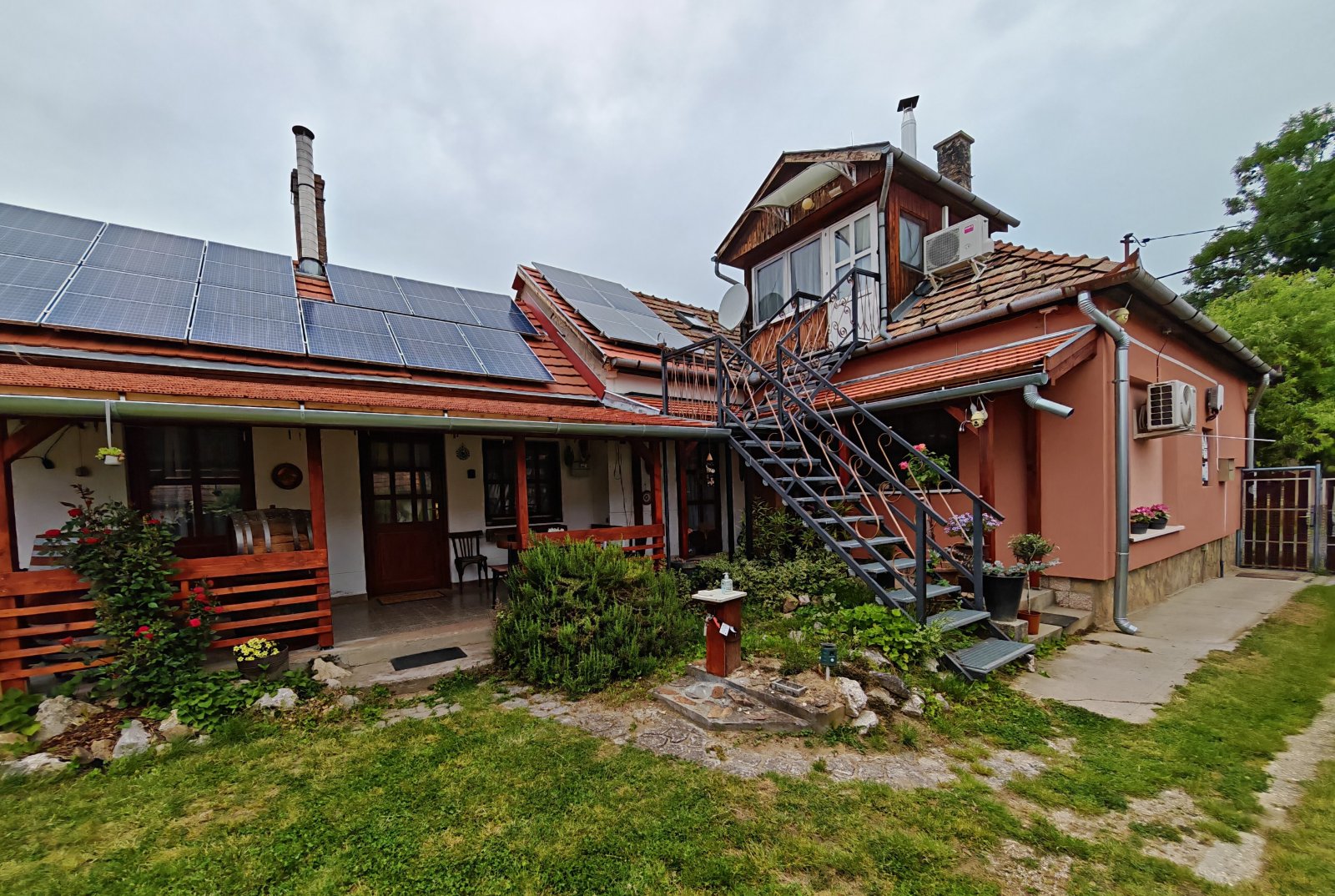 Apartment building / detached house in excellent condition – Marcali, photo 1 of 25