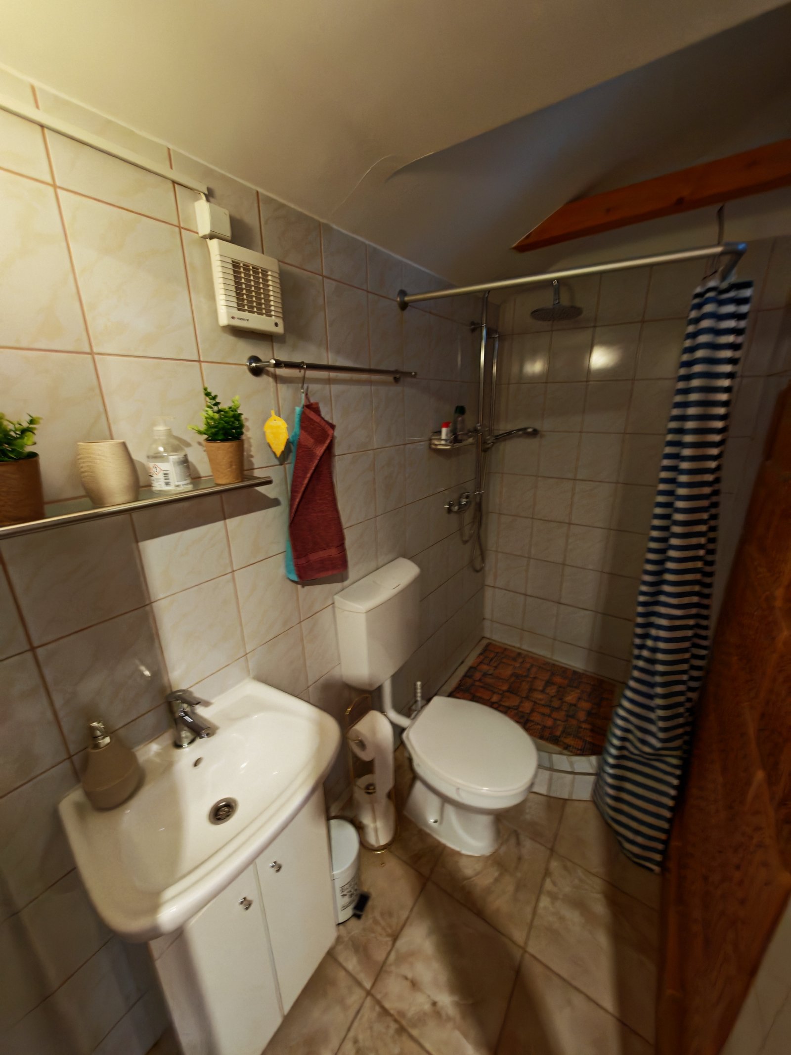 Apartment building / detached house in excellent condition – Marcali, photo 21 of 25