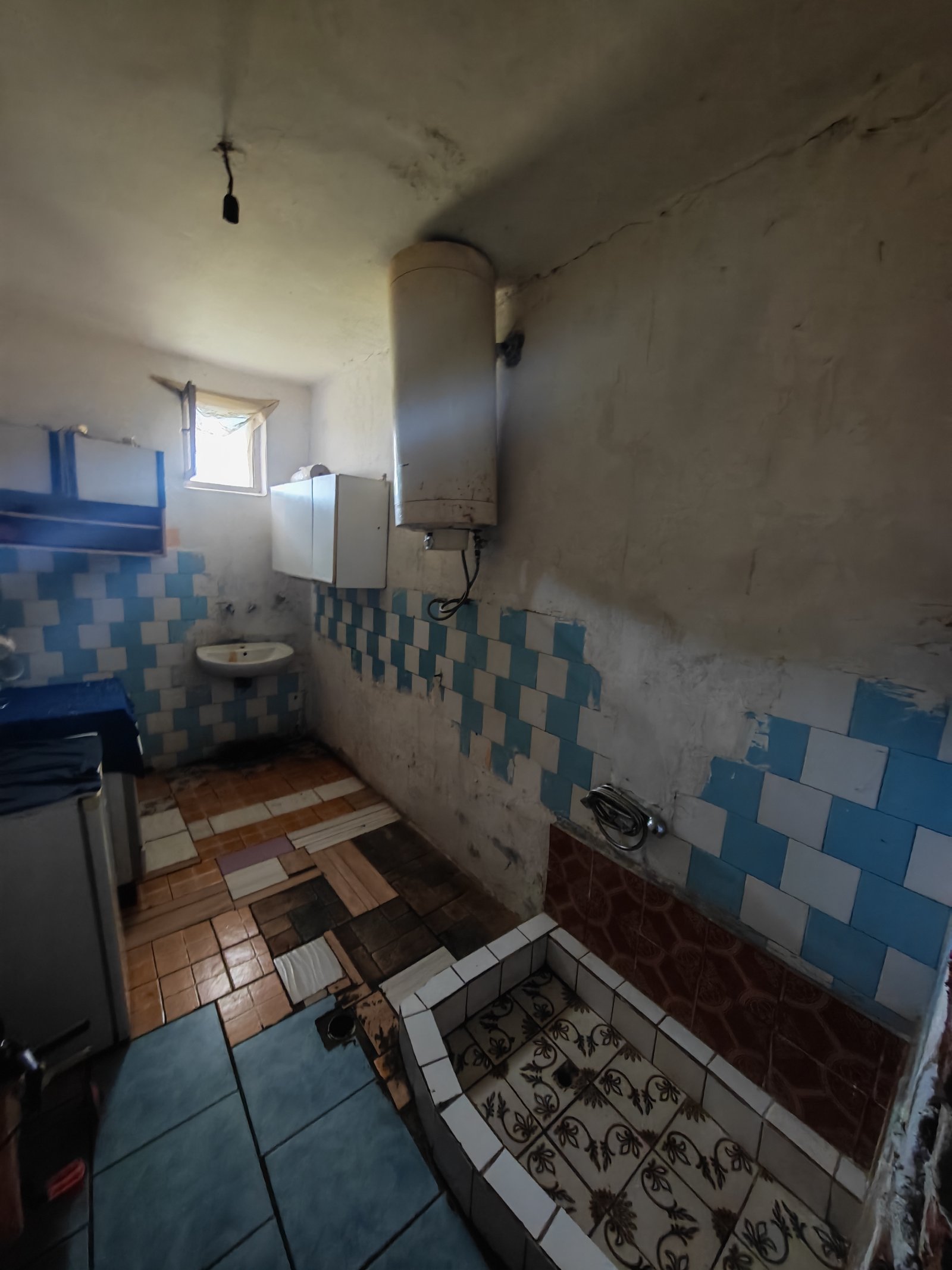 House in need of renovation in a quiet location – Görgeteg, photo 11 of 13