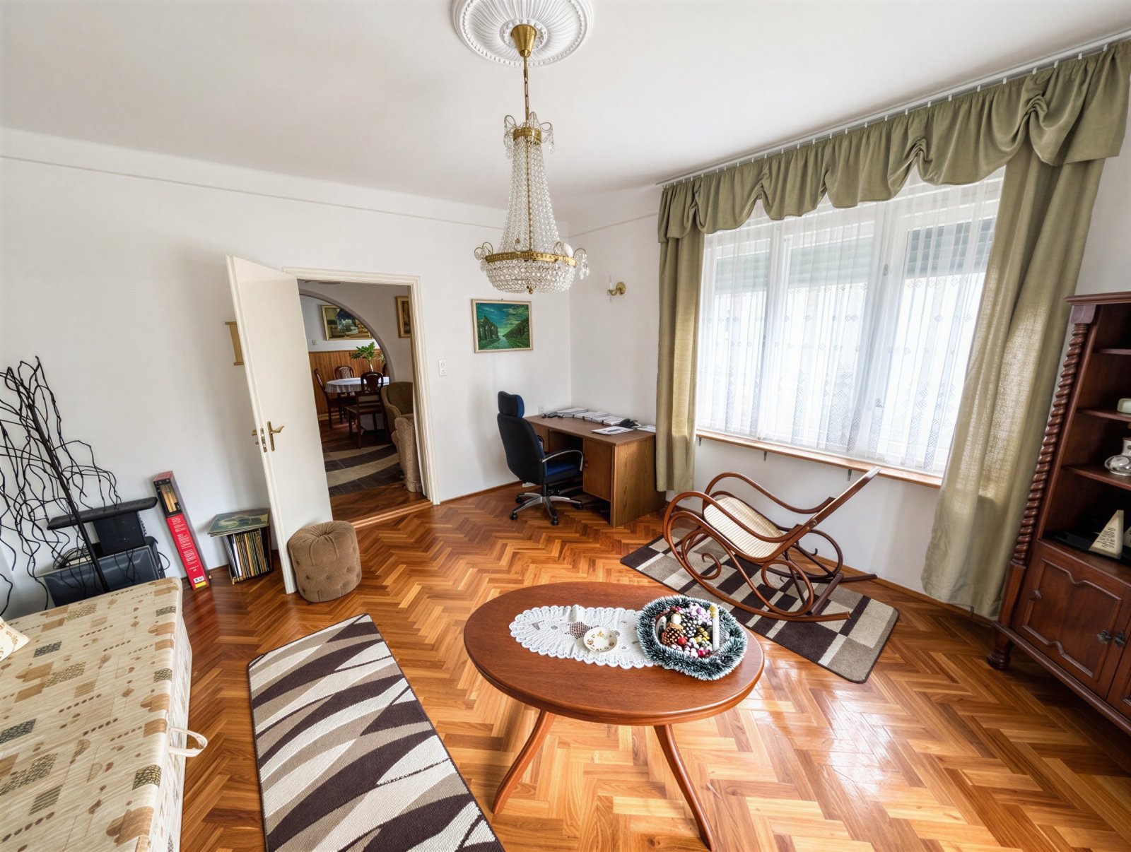 In een rustige woonwijk, een grote vrijstaande woning. – Marcali, foto 4 van 14