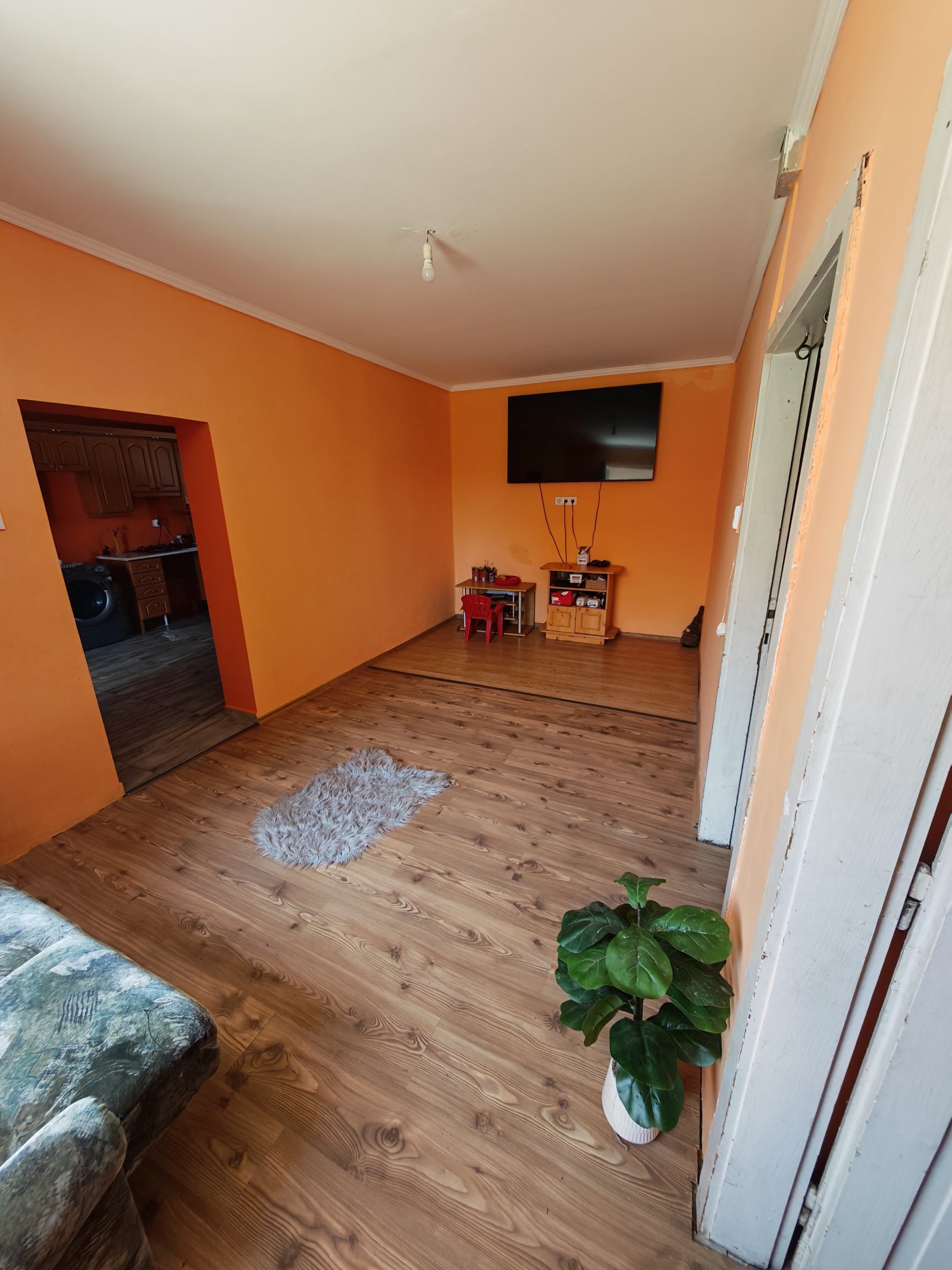 House in need of renovation in a quiet, harmonious setting – Szenyér, photo 11 of 12