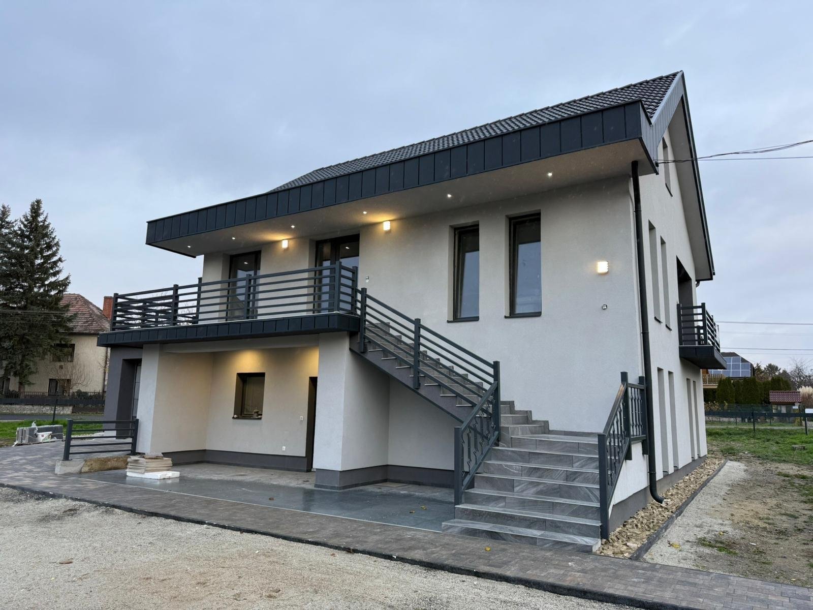 Renovated detached house with two apartments near the shore of Lake Balaton – Keszthely, photo 2 of 10