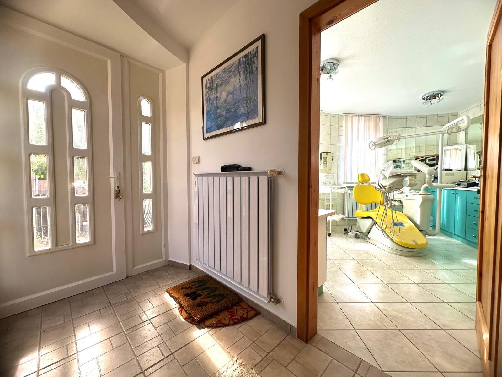 (AAA) Einfamilienhaus mit Praxis und Wohnungen – Hévíz, Bild 22 von 33