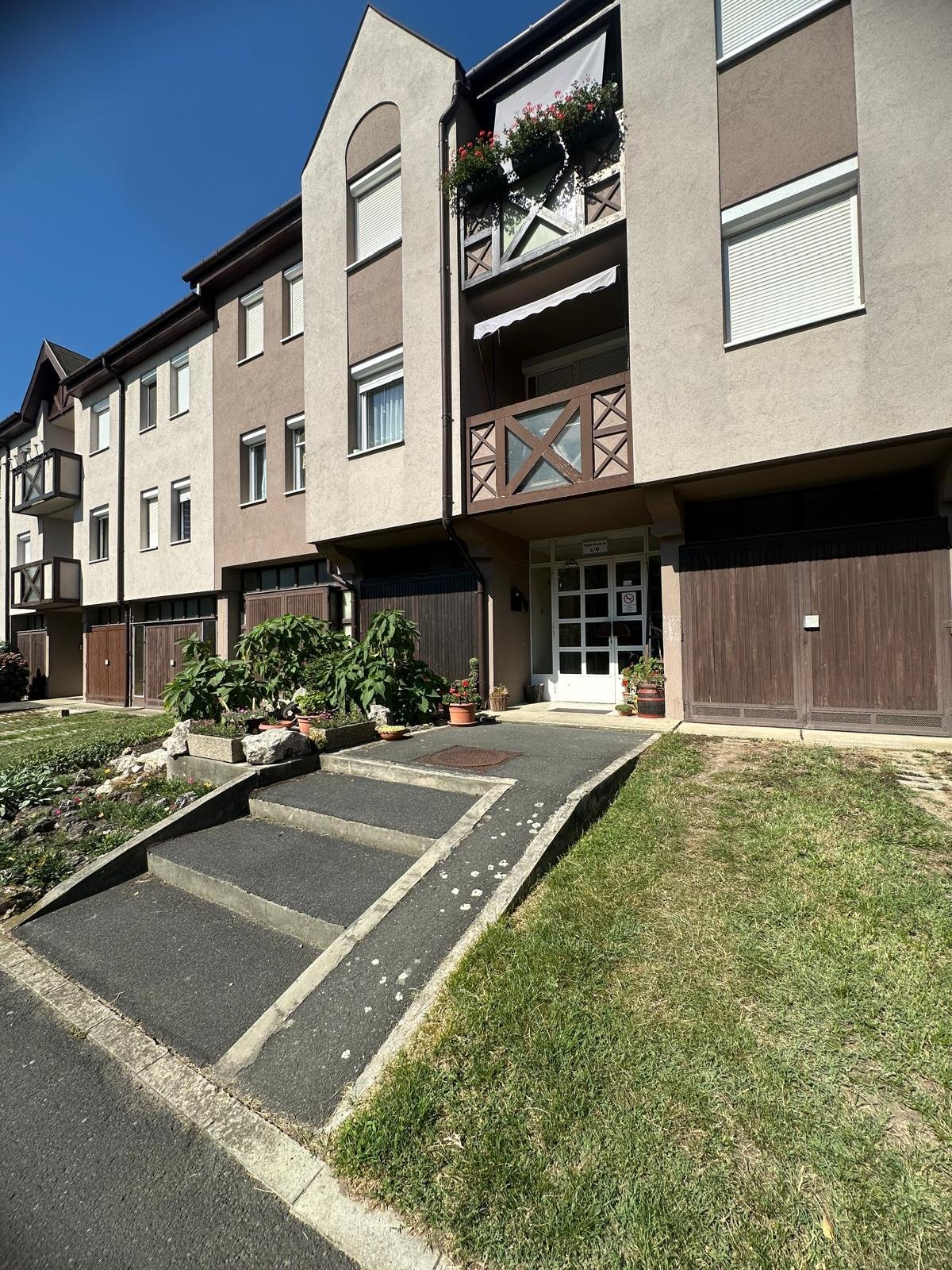 Appartement op de eerste verdieping in het hart van Hévíz, foto 1 van 21