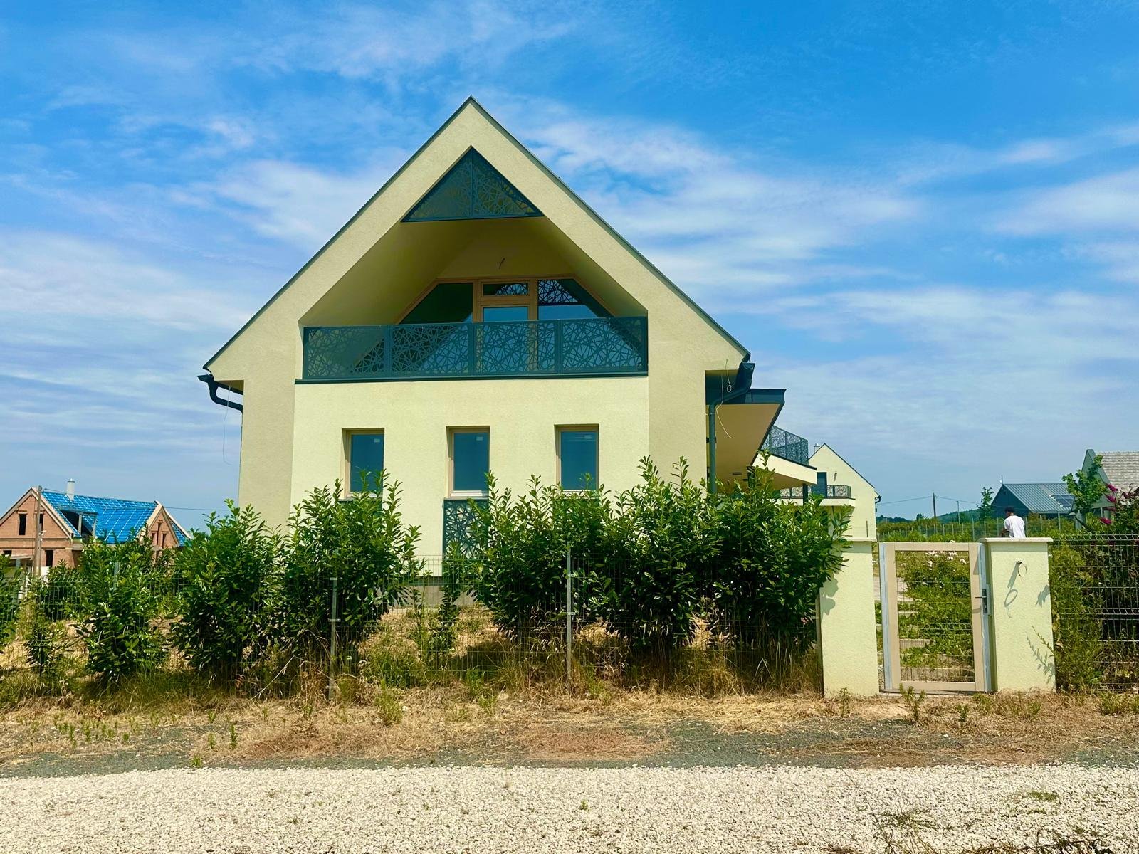 Új építésű, exkluzív családi ház – Cserszegtomaj, 2/28. kép