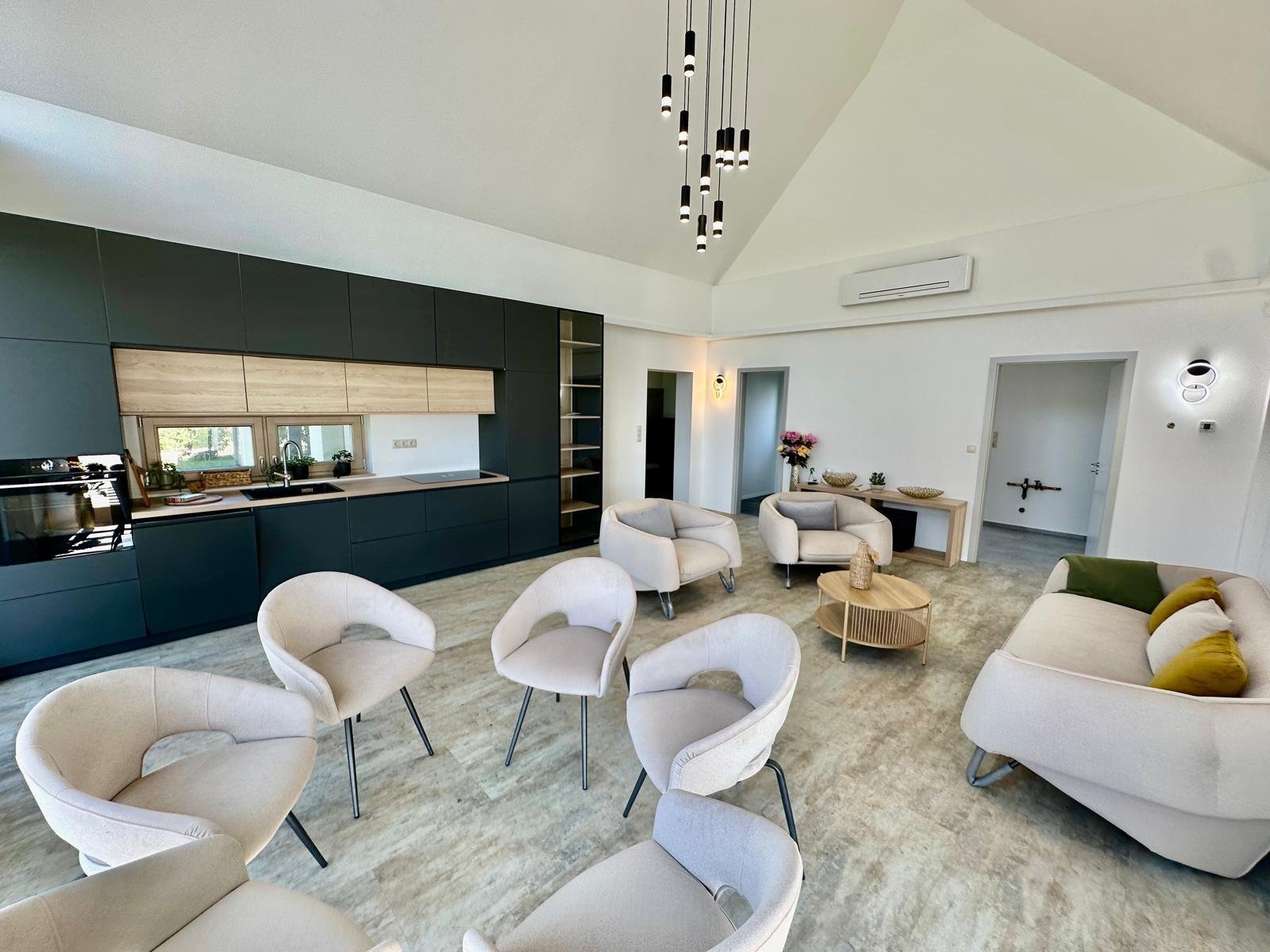 A uniquely designed, high-quality house made from first-class materials. – Cserszegtomaj, photo 3 of 18