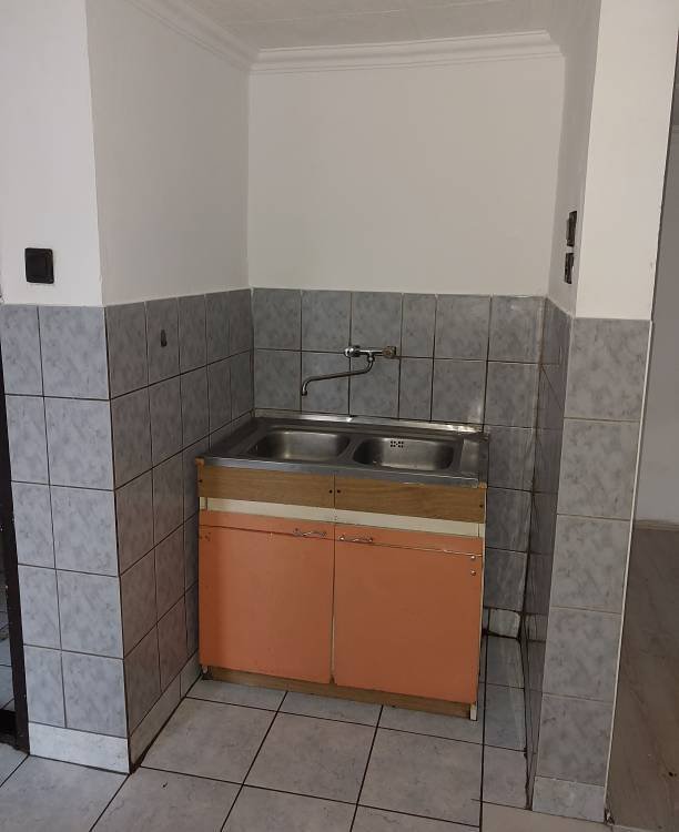(ABA) Günstige Wohnung in einen Zweifamilienhaus / Wohnkarte möglich! – Csepreg, Bild 9 von 15
