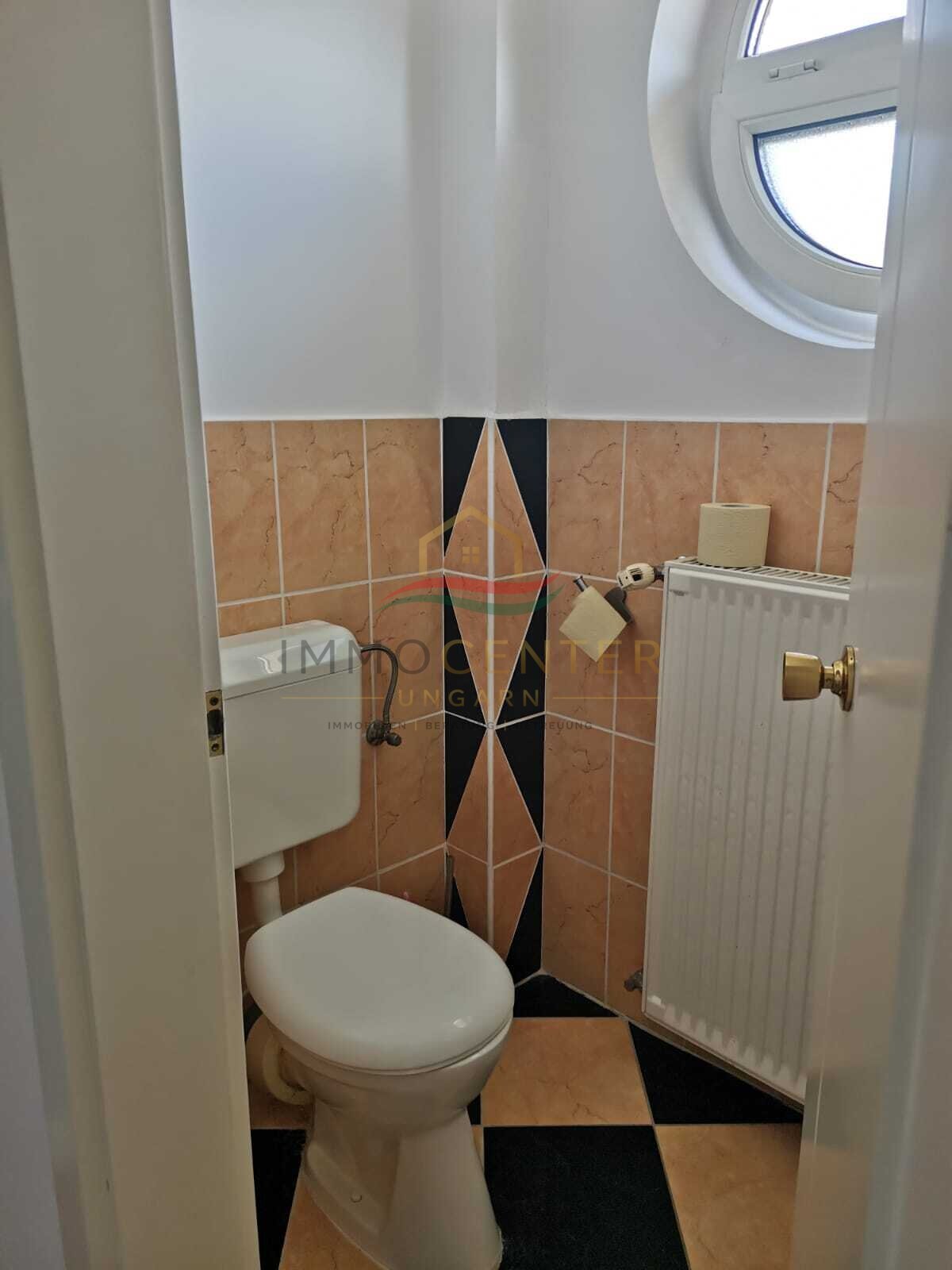 (AAA) Neuwertiges Landhaus mit Gästeappartment, Pool & Caravan-Stellplätzen – Balatonszentgyörgy, Bild 20 von 85