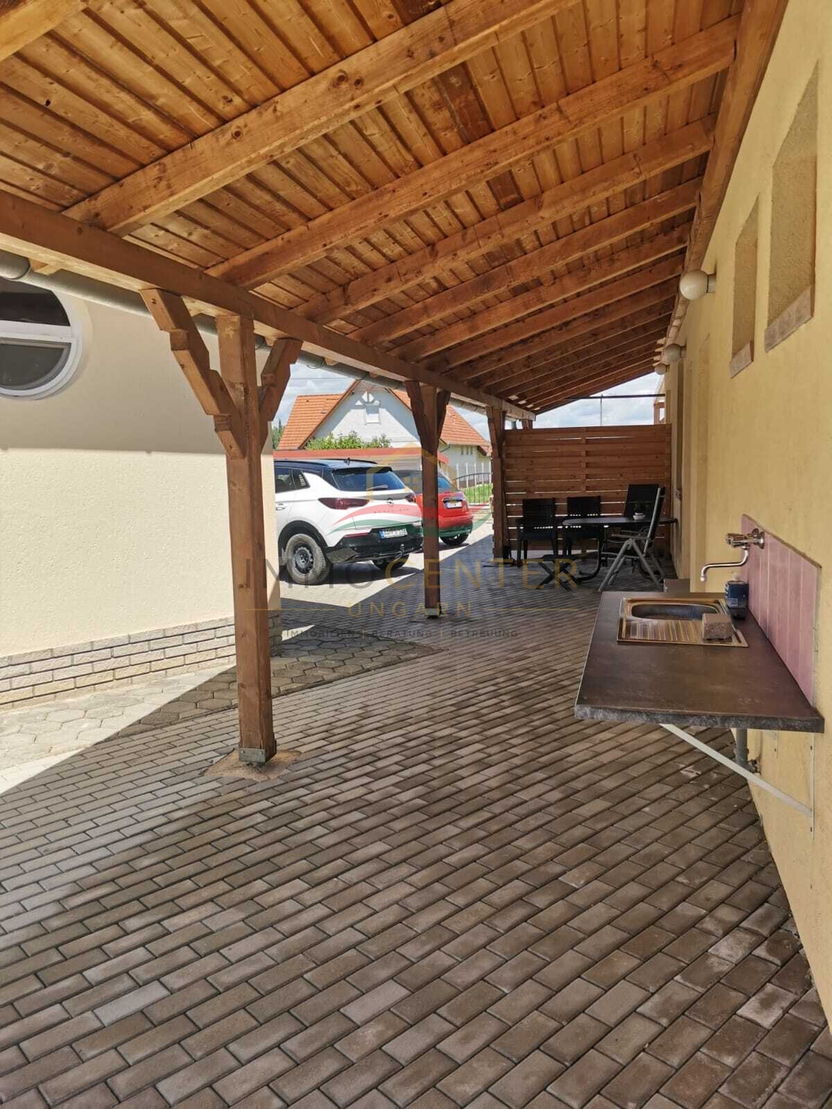 (AAA) Neuwertiges Landhaus mit Gästeappartment, Pool & Caravan-Stellplätzen – Balatonszentgyörgy, Bild 24 von 85