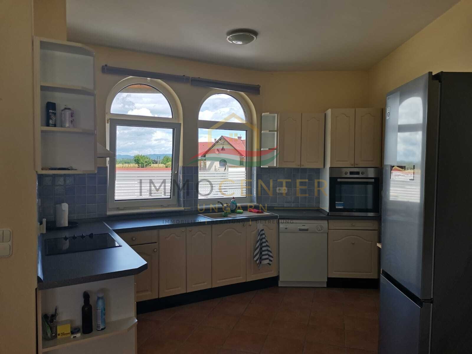 (AAA) Neuwertiges Landhaus mit Gästeappartment, Pool & Caravan-Stellplätzen – Balatonszentgyörgy, Bild 40 von 85