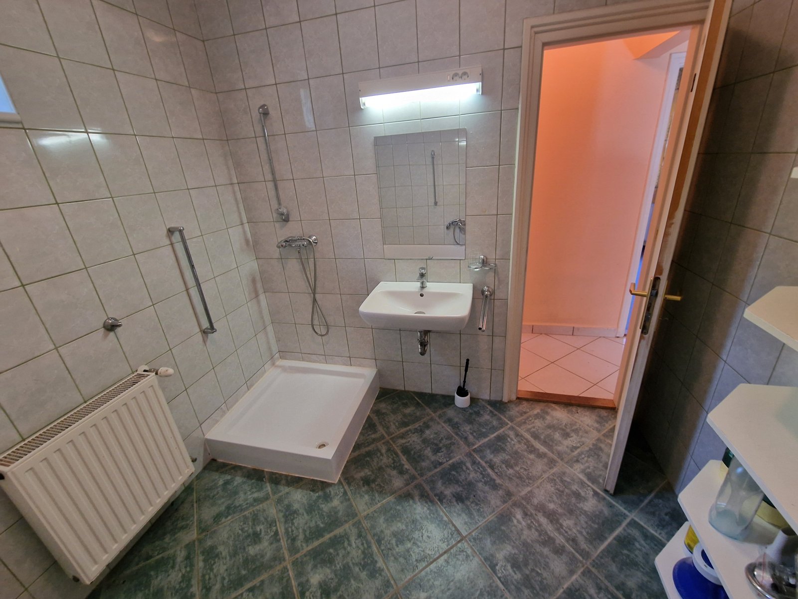 (BBA) Großes Landhaus in gutem Zustand auf einem schön eingewachsenen Grundstück – bei Marcali, Bild 20 von 37