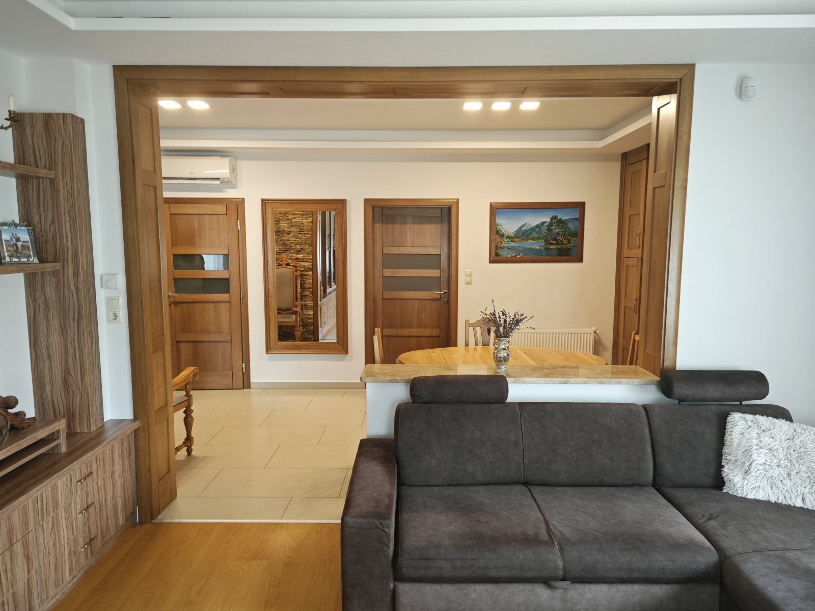 Wohnung unten, foto 14 van 49