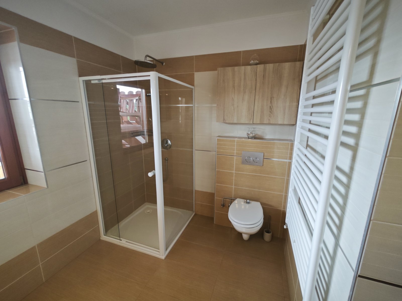 Wohnung unten, foto 24 van 49