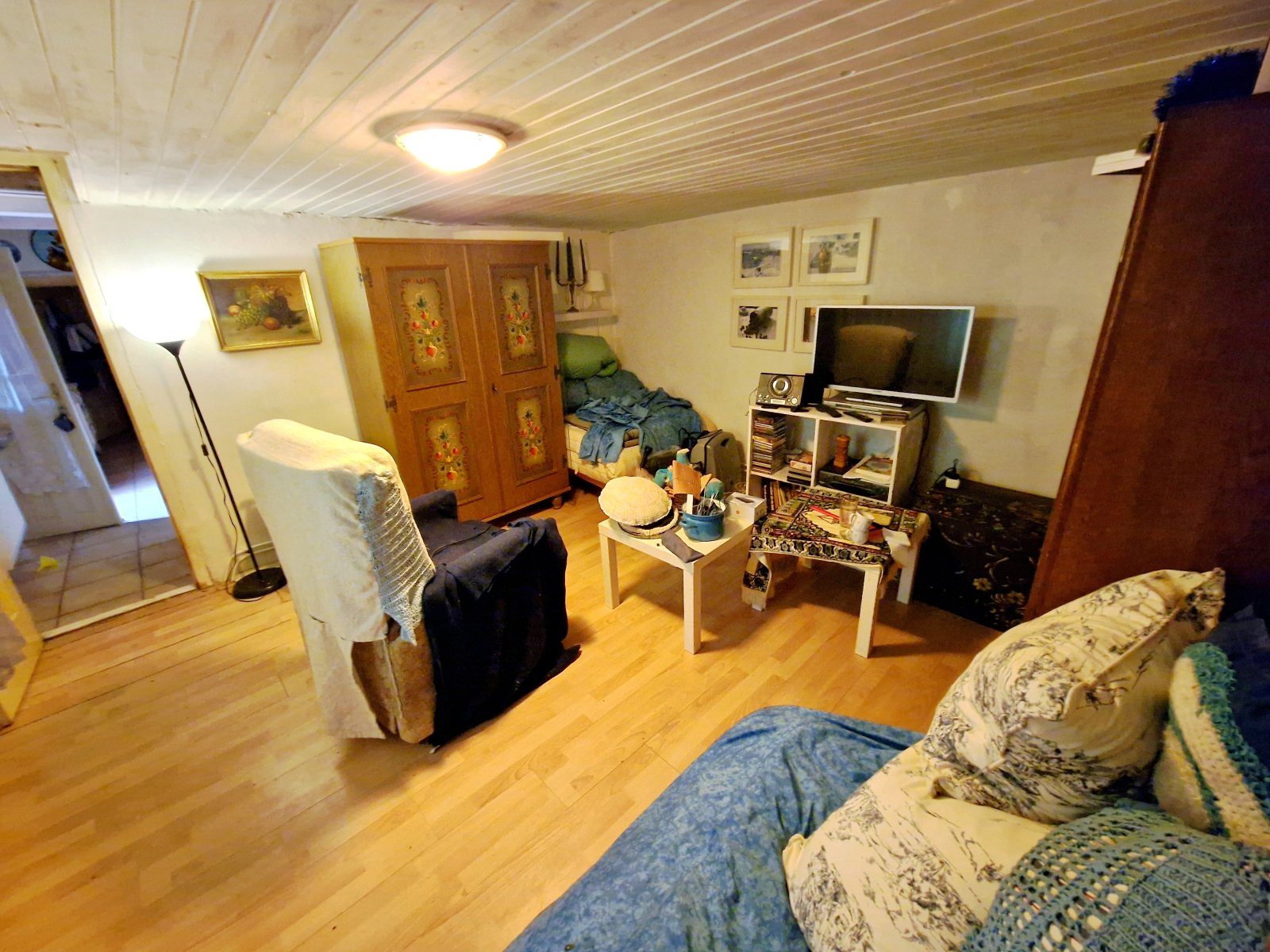 Wohnzimmer, 4/27. kép