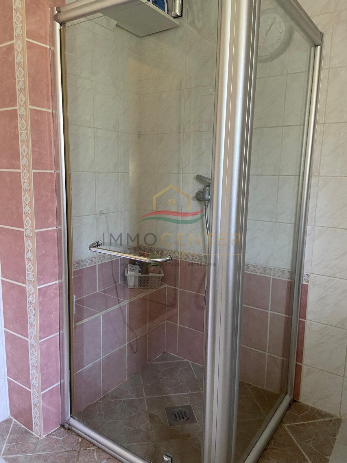 (BAA) Goed onderhouden vakantiehuis op een rustige locatie nabij thermale baden – Jaszszentandras, foto 21 van 24