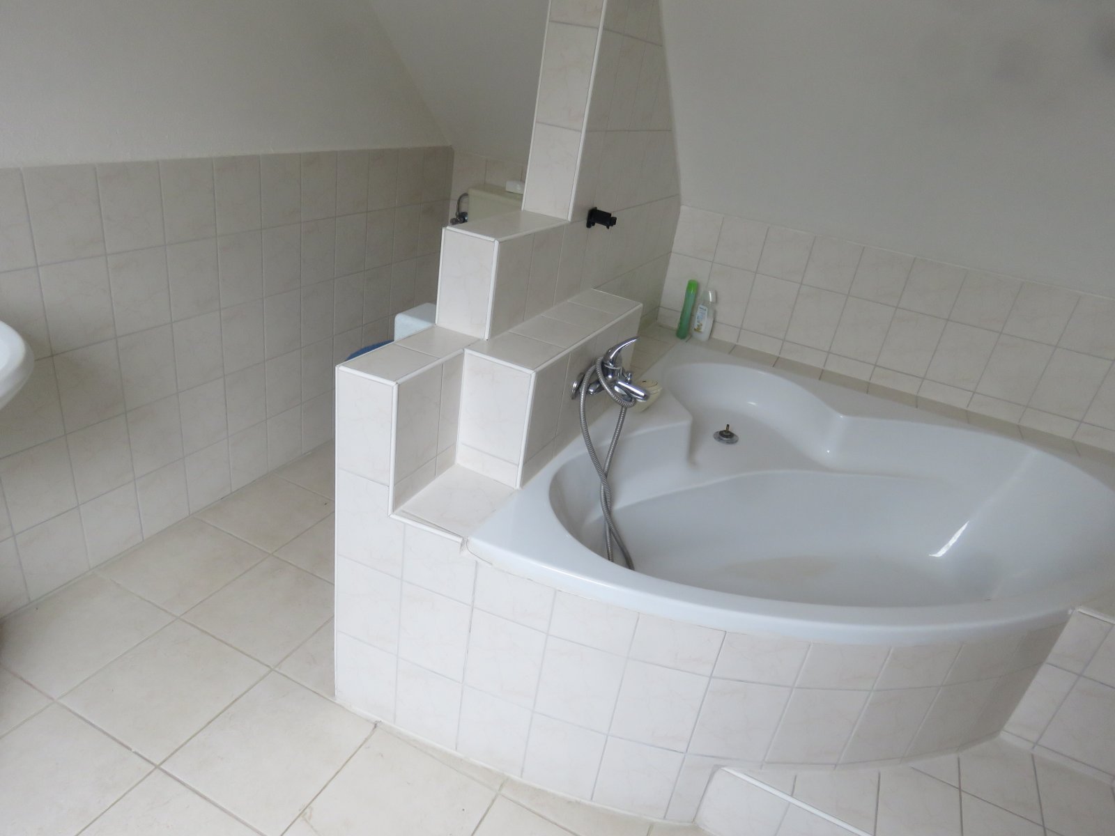 Completely renovated vineyard country house near Lake Balaton in Hungary – Szőlősgyörök, photo 12 of 32