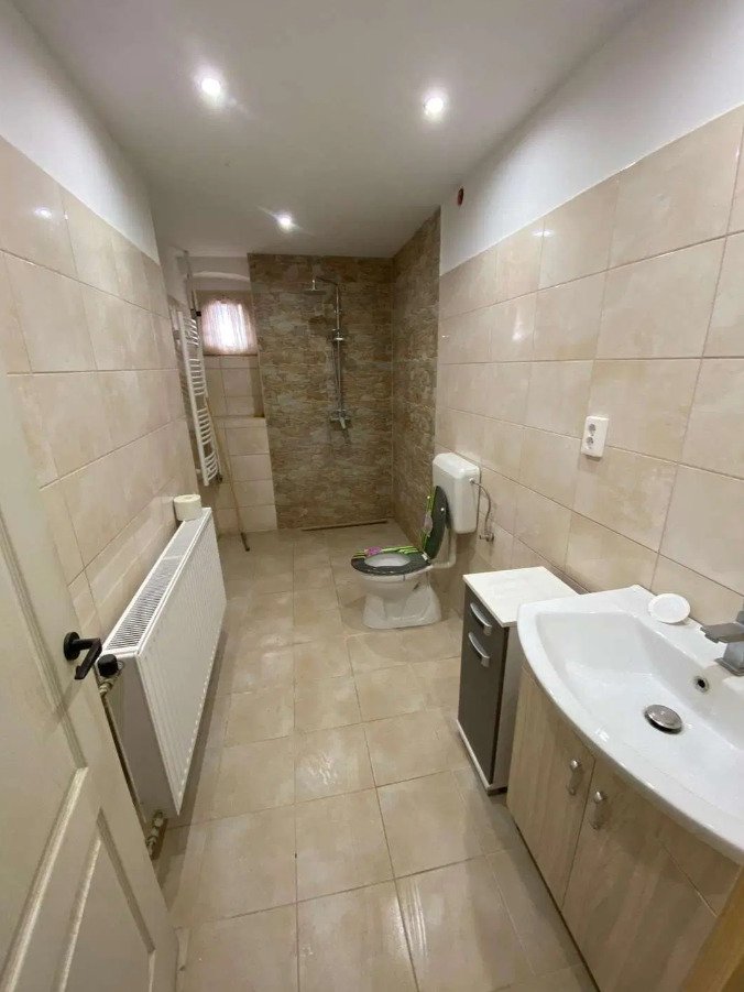(AAA) Saniertes Landhaus mit schön eingewachsenem Grundstück in Westungarn – Pápa, Bild 9 von 51
