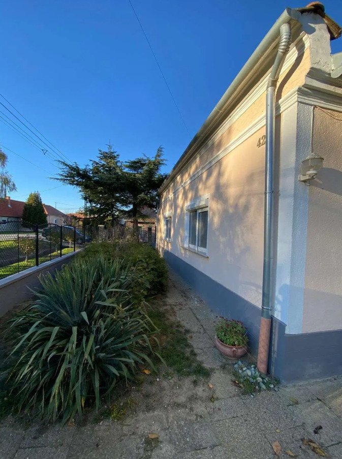(AAA) Saniertes Landhaus mit schön eingewachsenem Grundstück in Westungarn – Pápa, Bild 45 von 51