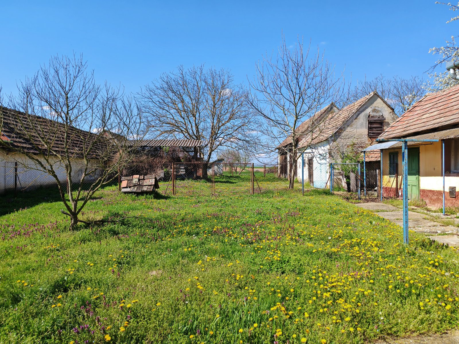 Großes Wohnhaus in netter Lage bietet ein enormes Potential (BCA) – Sávoly, Bild 4 von 27