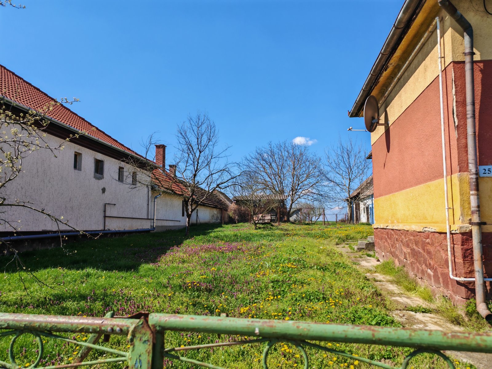 Großes Wohnhaus in netter Lage bietet ein enormes Potential (BCA) – Sávoly, Bild 6 von 27