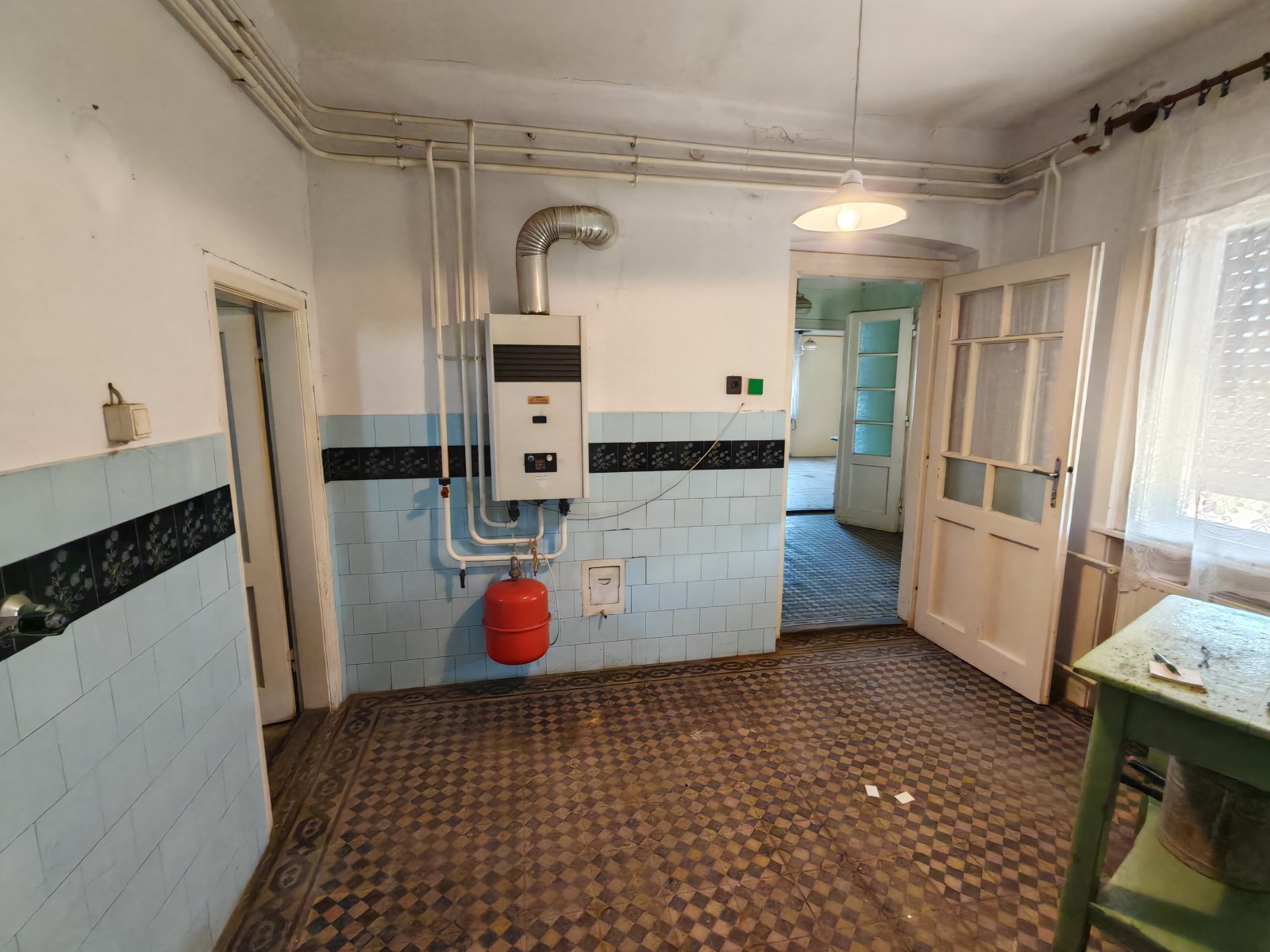 Großes Wohnhaus in netter Lage bietet ein enormes Potential (BCA) – Sávoly, Bild 9 von 27