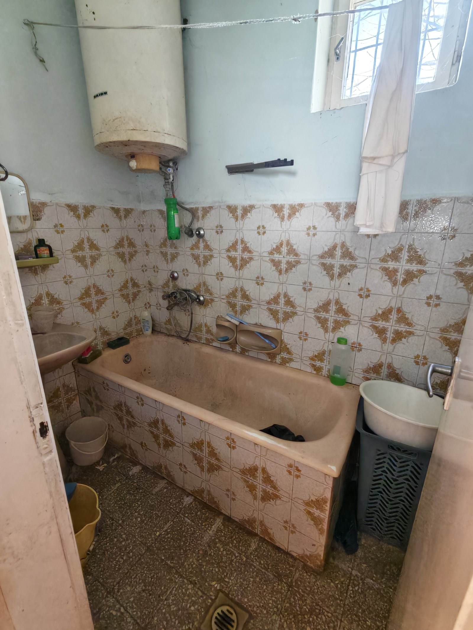 Großes Wohnhaus in netter Lage bietet ein enormes Potential (BCA) – Sávoly, Bild 16 von 27