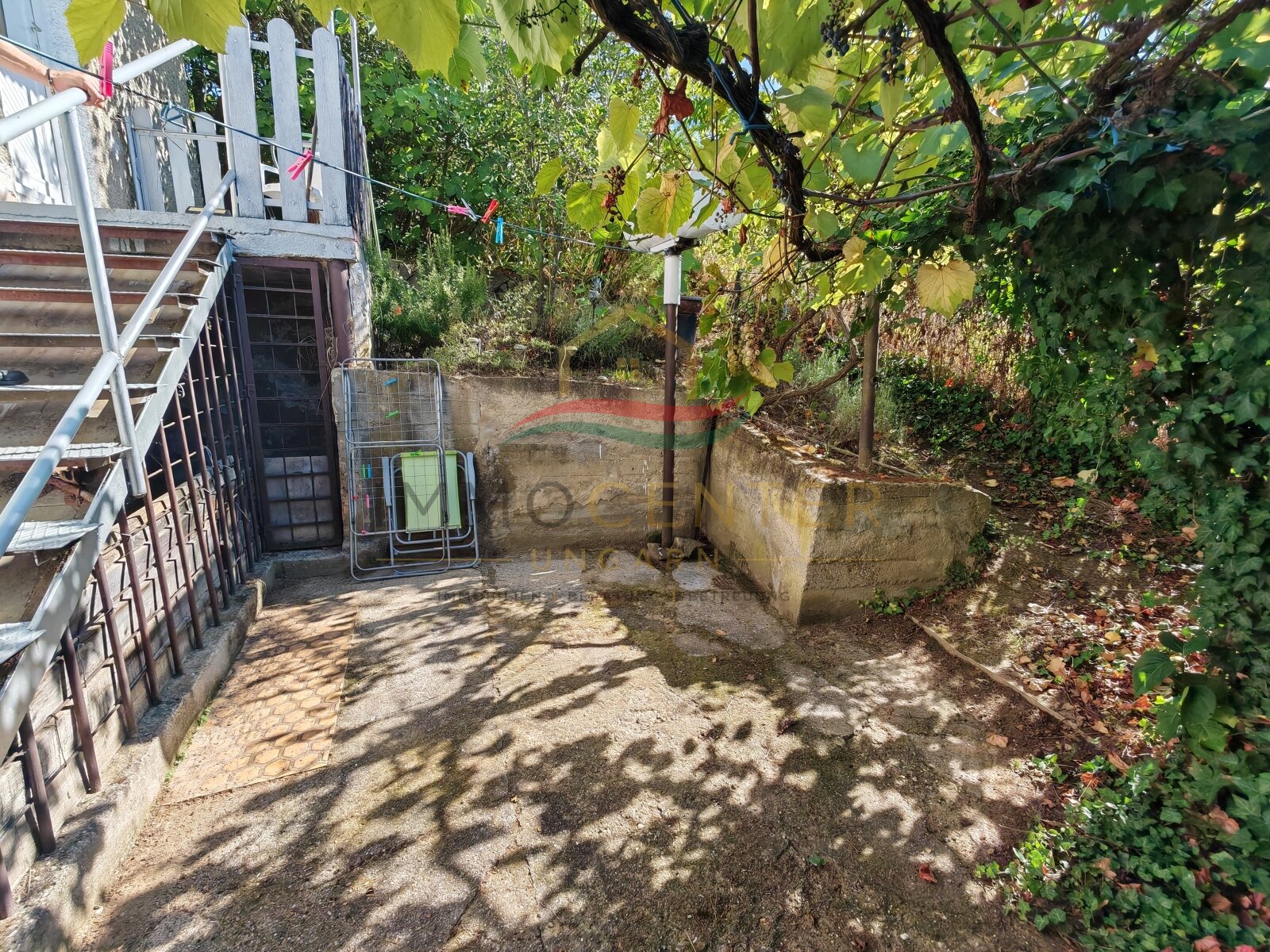 (BBA) Romantisches Weinberghaus bei Héviz – Rezi, foto 5 van 27