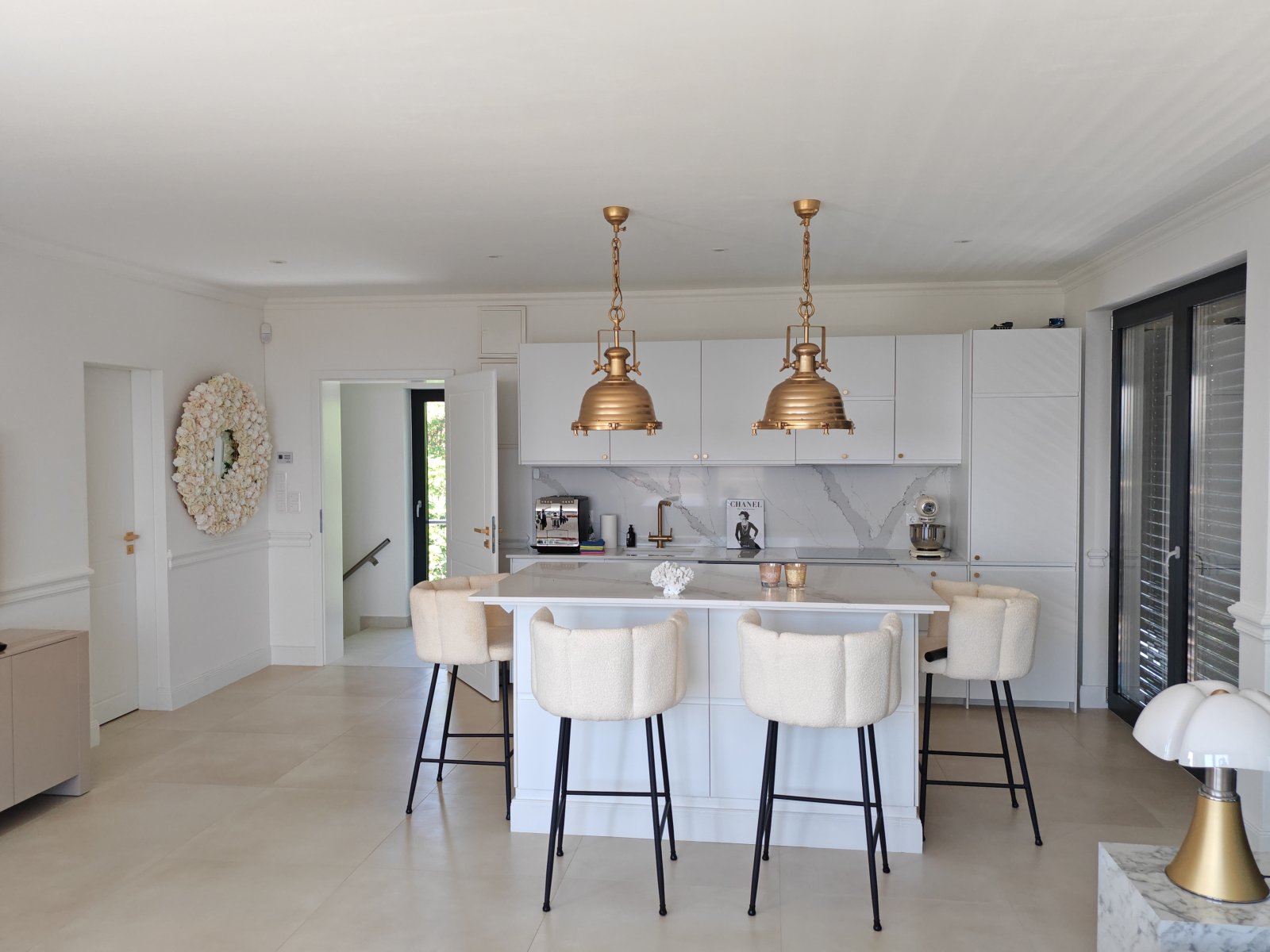 North shore: Exceptional villa above Lake Balaton with pool and luxurious amenities – Cserszegtomaj, photo 9 of 56