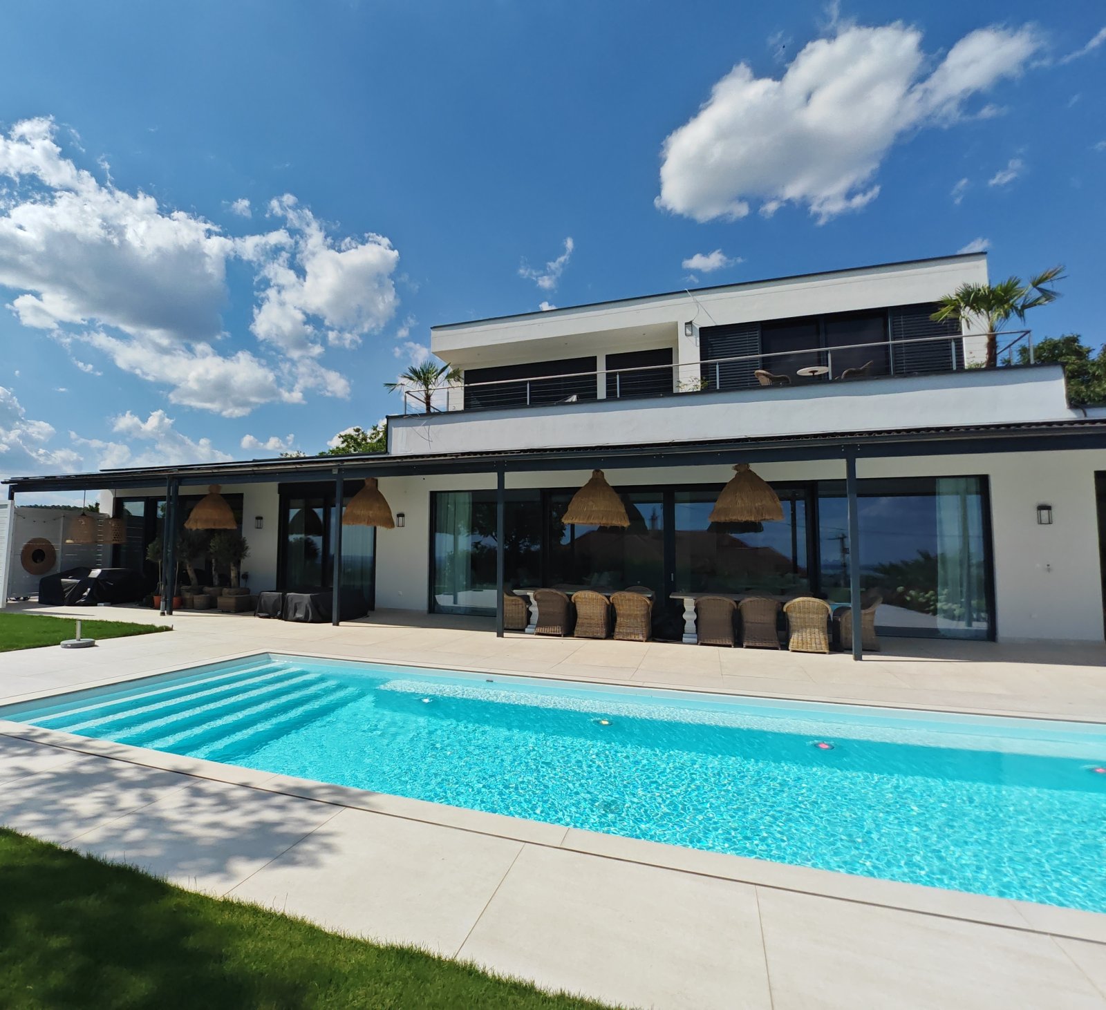 North shore: Exceptional villa above Lake Balaton with pool and luxurious amenities – Cserszegtomaj, photo 14 of 56