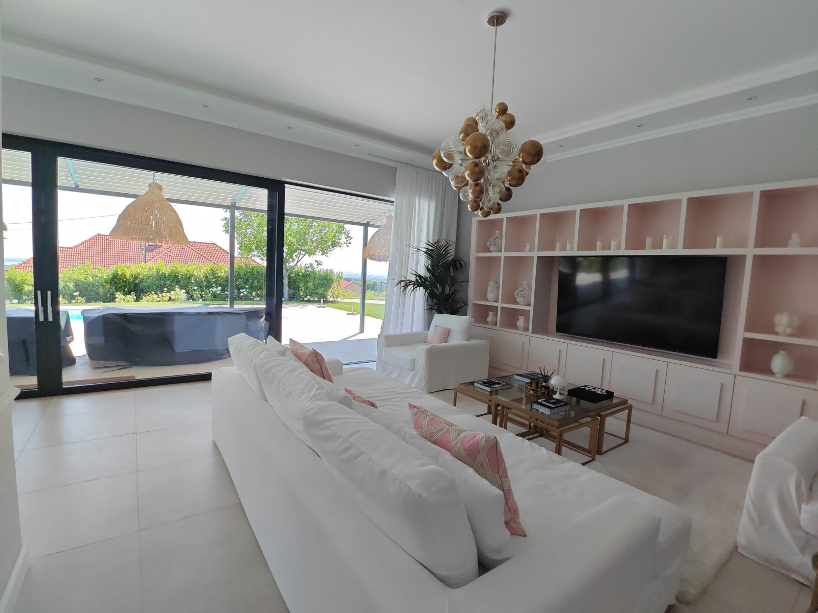North shore: Exceptional villa above Lake Balaton with pool and luxurious amenities – Cserszegtomaj, photo 35 of 56