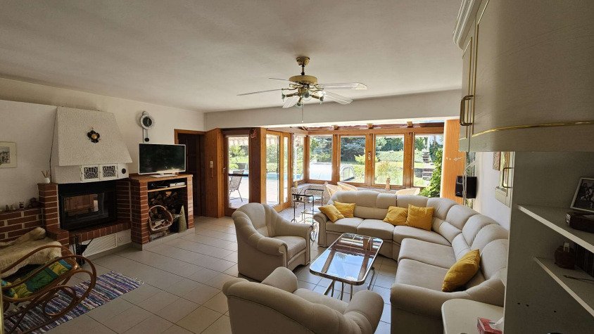 Spacious residential building with 3 units, pool and park-like garden (AAA) – Bodajk, photo 6 of 39