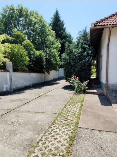Spacious residential building with 3 units, pool and park-like garden (AAA) – Bodajk, photo 19 of 39