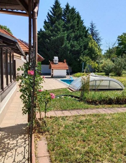 Spacious residential building with 3 units, pool and park-like garden (AAA) – Bodajk, photo 21 of 39