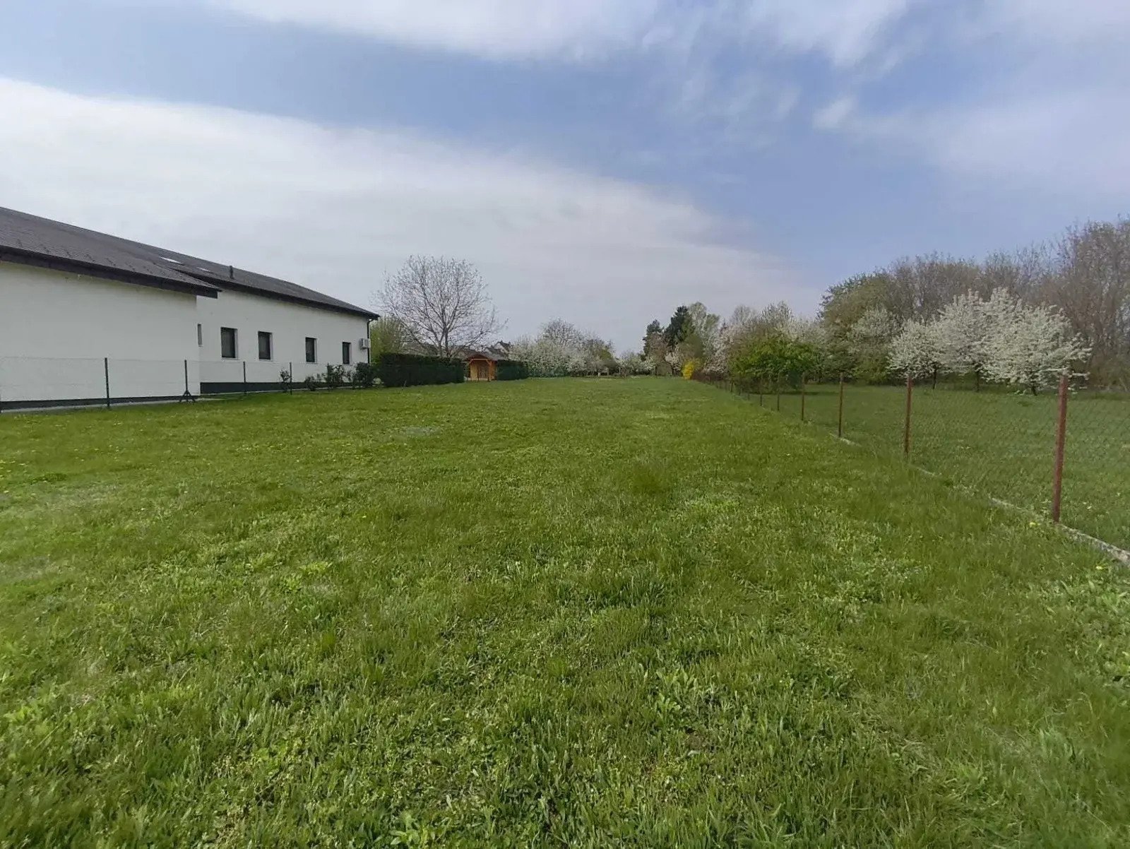 Prachtig, volledig ontwikkeld bouwperceel in het nieuwe ontwikkelingsgebied Balatonberény., foto 3 van 5