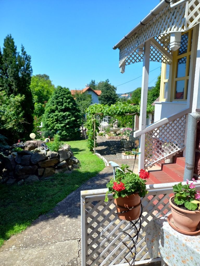Egyedi ház a Badacsony lábánál – Badacsonytördemic, 20/30. kép
