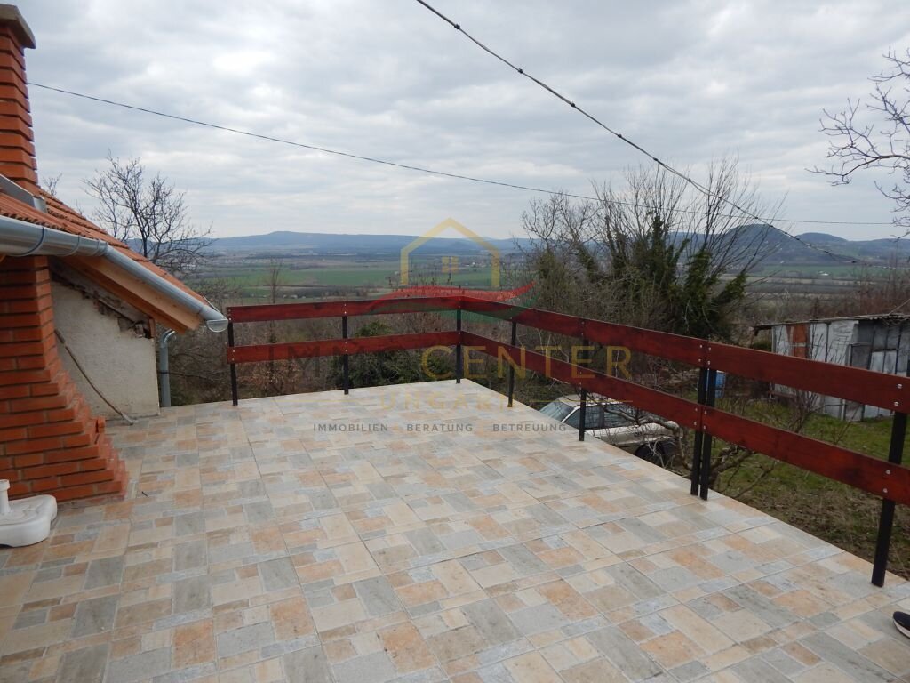 (ABA) Weinberg Pinze mit Panoramablick – bei Bazaltorgonák, Bild 8 von 9