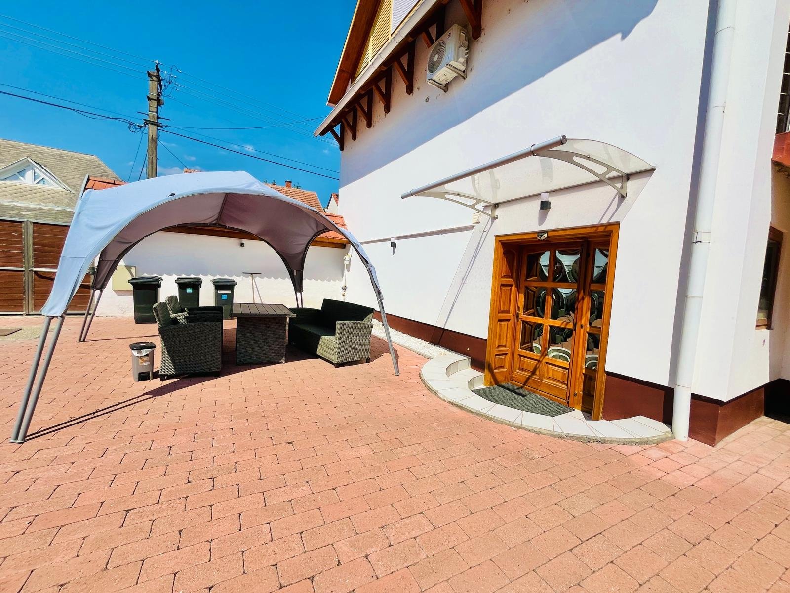 (AAA) Renoviertes Zweifamilienhaus in Strandnähe – Keszthely, Bild 27 von 31