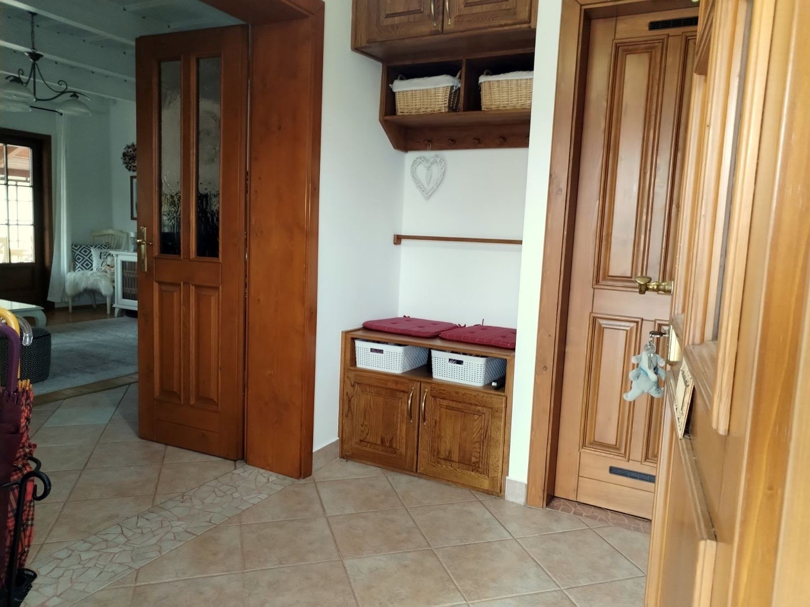 Unieke, stijlvolle vrijstaande woning op 800 meter van de oever van het Balatonmeer. – Balatonberény, foto 8 van 20