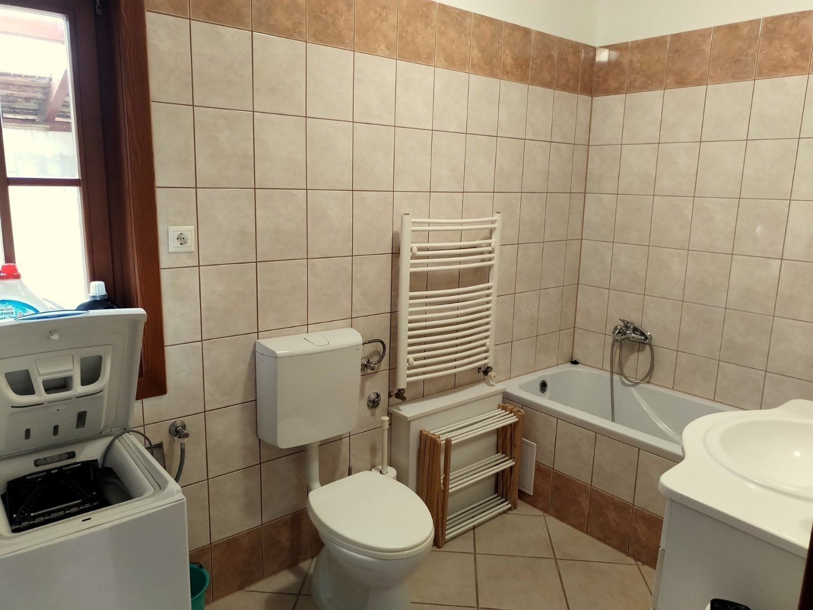 Unieke, stijlvolle vrijstaande woning op 800 meter van de oever van het Balatonmeer. – Balatonberény, foto 17 van 20