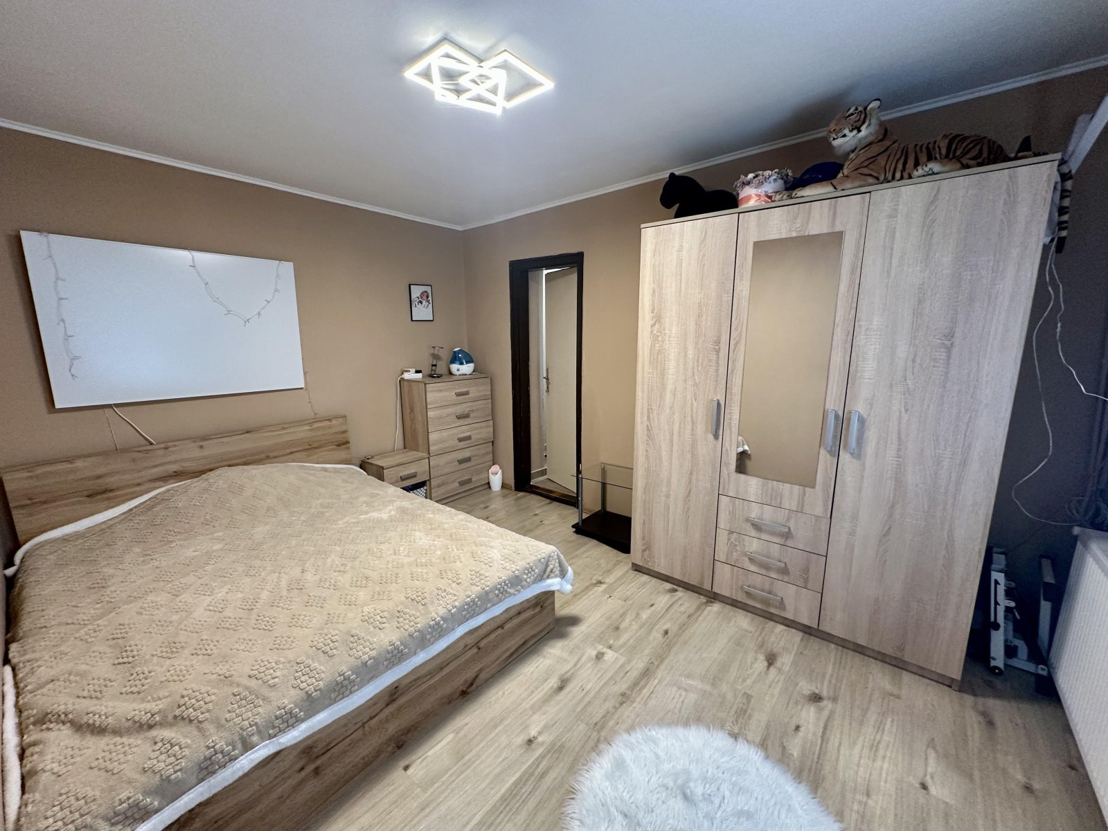 (ABA) Solides Einfamilienhaus mit guter Raumaufteilung in Seenähe – Balatonberény, Bild 16 von 28
